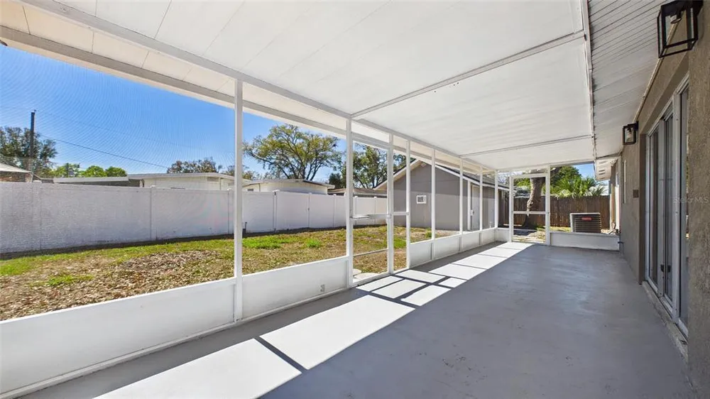 4418 W Fairview Heights, Tampa, FL 33616