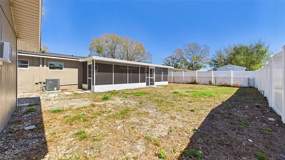 4418 W Fairview Heights, Tampa, FL 33616