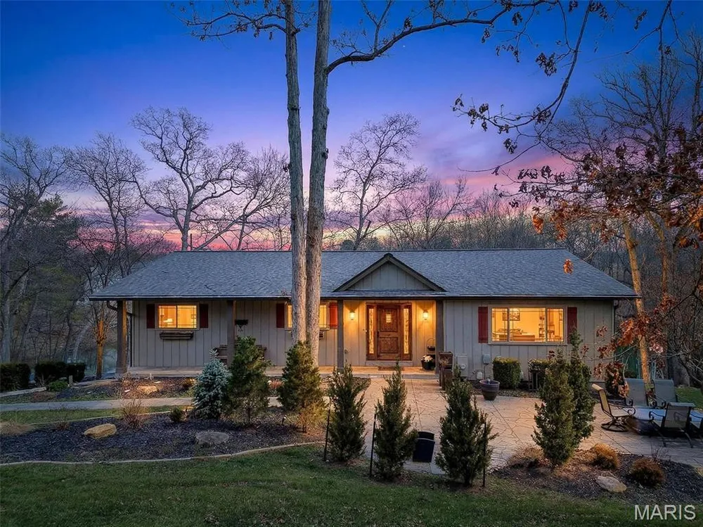 12 PRAIRIE LAKE COURT, Wentzville, MO 63385