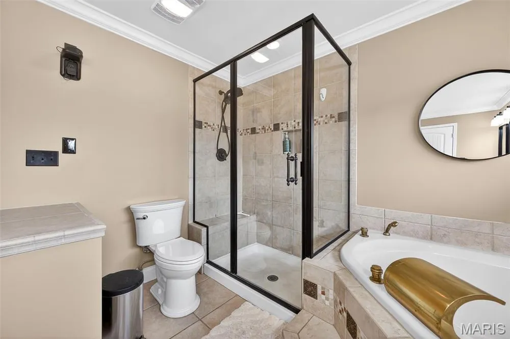 12 PRAIRIE LAKE COURT, Wentzville, MO 63385