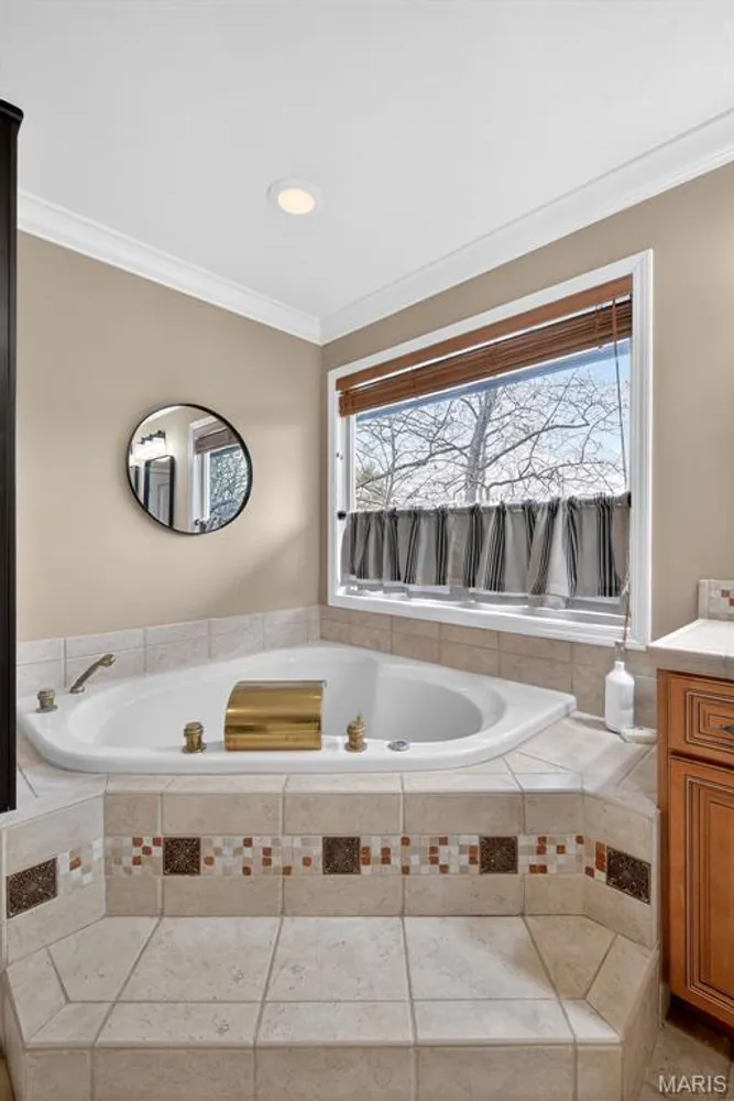 12 PRAIRIE LAKE COURT, Wentzville, MO 63385