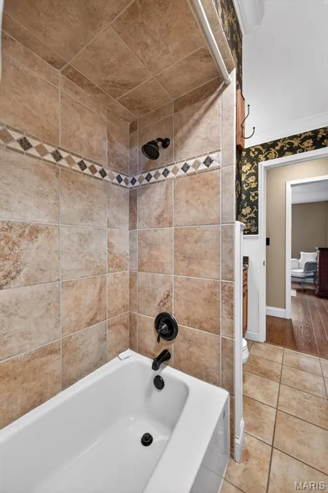 12 PRAIRIE LAKE COURT, Wentzville, MO 63385