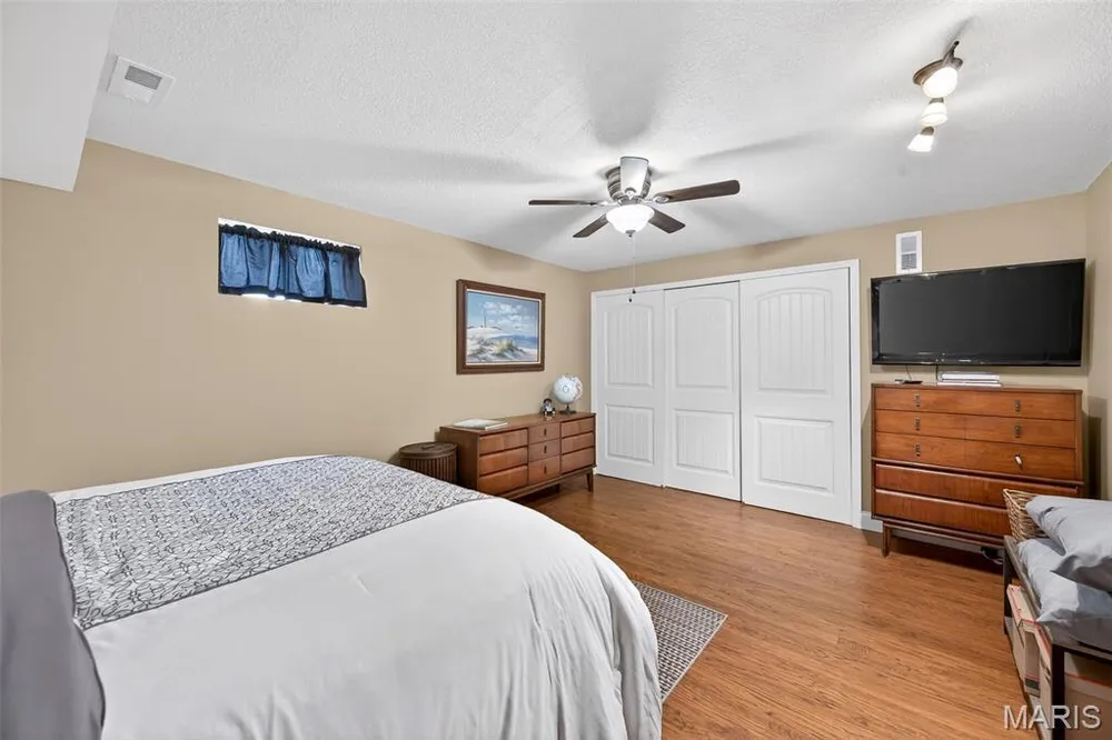 12 PRAIRIE LAKE COURT, Wentzville, MO 63385