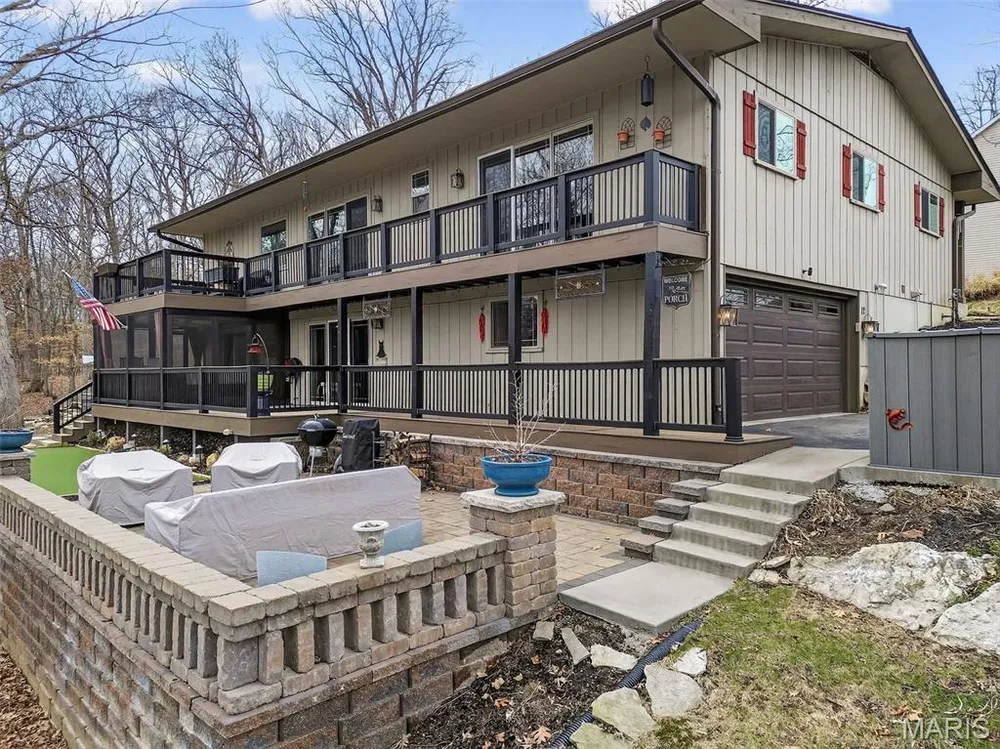 12 PRAIRIE LAKE COURT, Wentzville, MO 63385