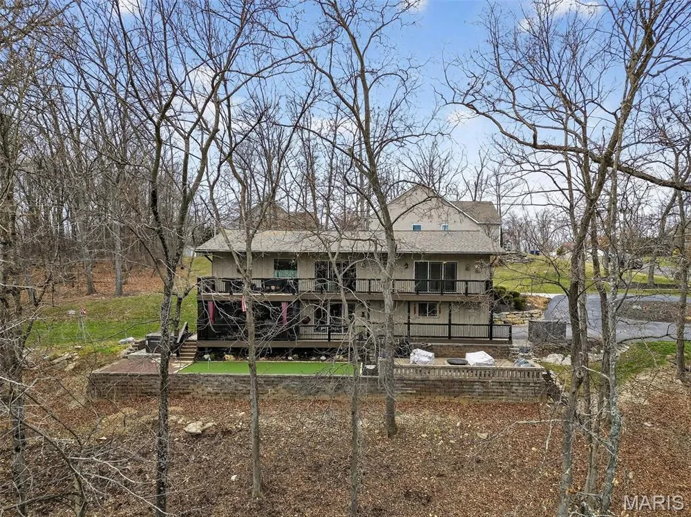 12 PRAIRIE LAKE COURT, Wentzville, MO 63385