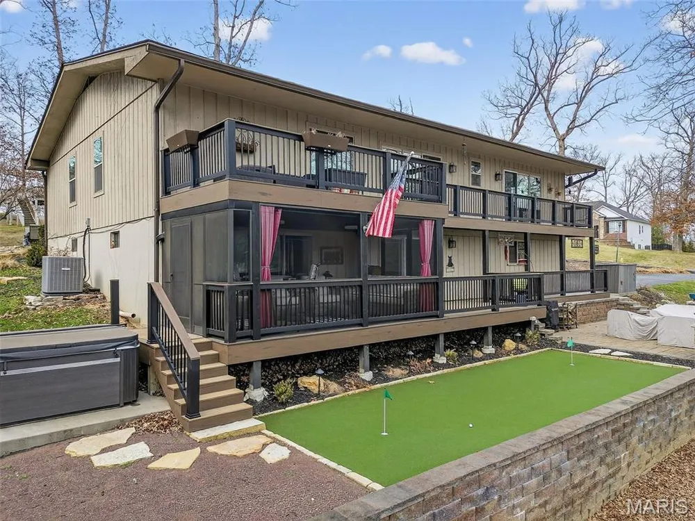 12 PRAIRIE LAKE COURT, Wentzville, MO 63385