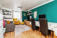 Eagle Court, HERTFORD
