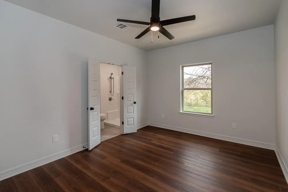 7820 Tolivar Rd, Beaumont, TX 77713