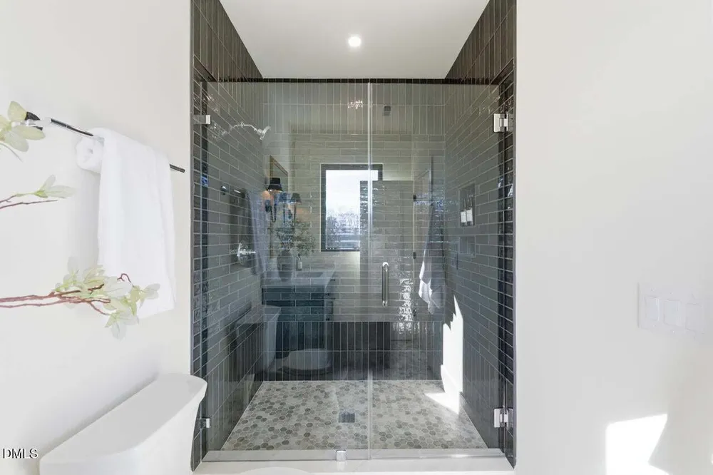 Flume Gate Dr, Raleigh, NC 27603
