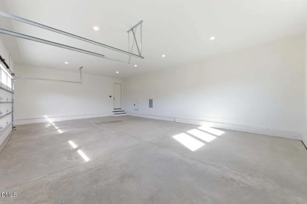 Flume Gate Dr, Raleigh, NC 27603