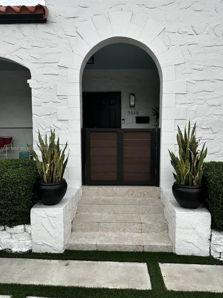 5648 SW 5th Terrace, Miami, FL 33134