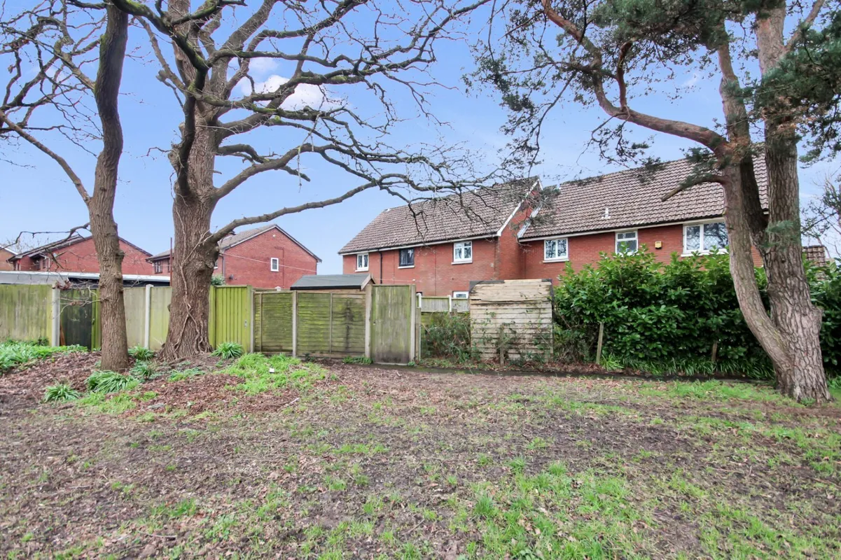 Goldfinch Road, Poole, Dorset, BH17