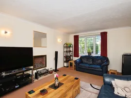 Kitwood Drive, Lower Earley, Reading thumb 3