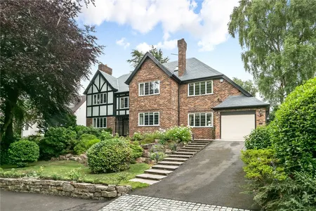 Macclesfield Road, Prestbury, SK10