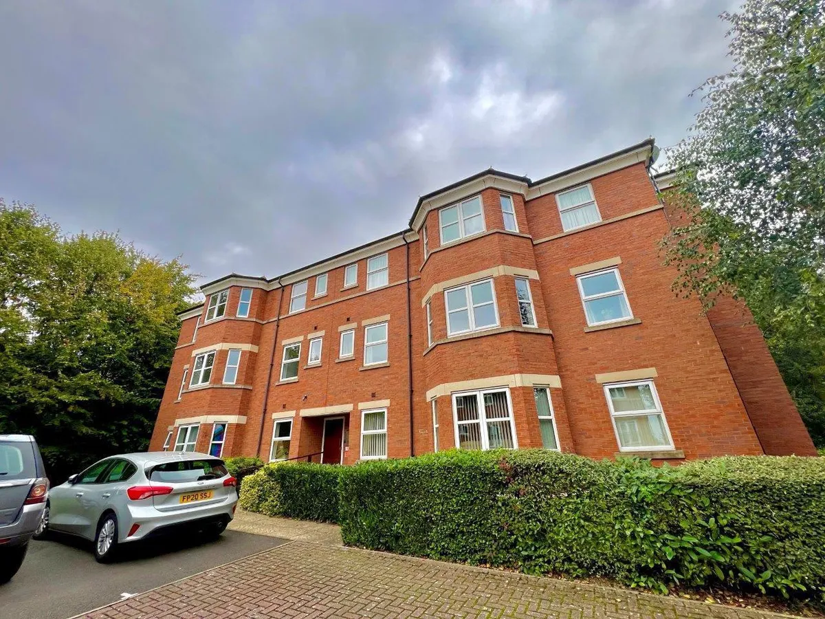 ROMAN PLACE, OLIVER CLOSE, SYSTON, LEICESTER