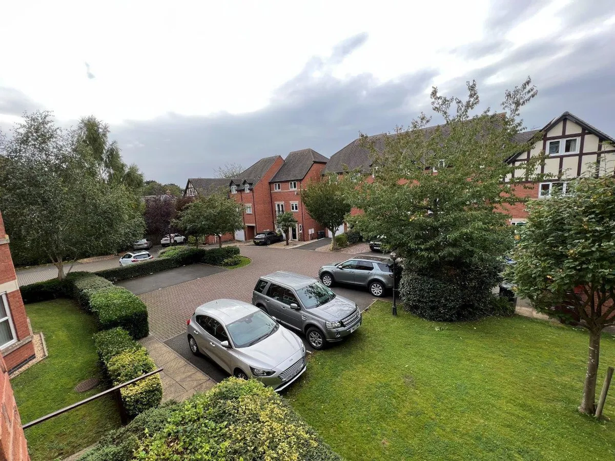 ROMAN PLACE, OLIVER CLOSE, SYSTON, LEICESTER