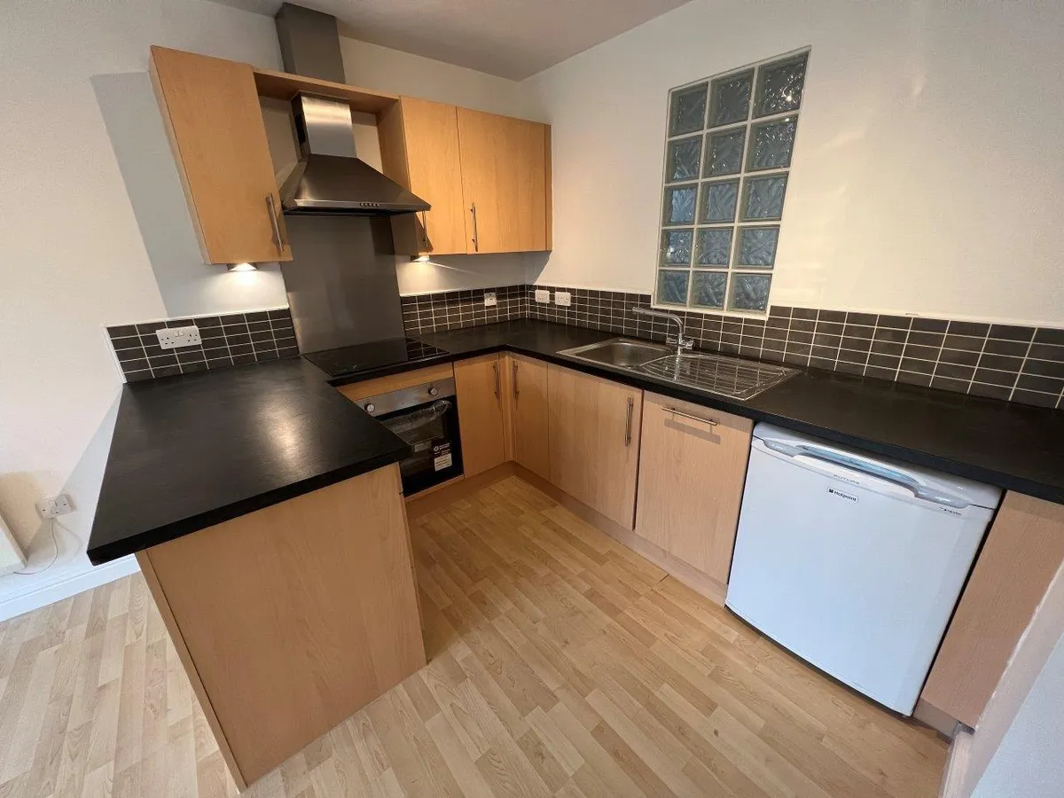 ROMAN PLACE, OLIVER CLOSE, SYSTON, LEICESTER