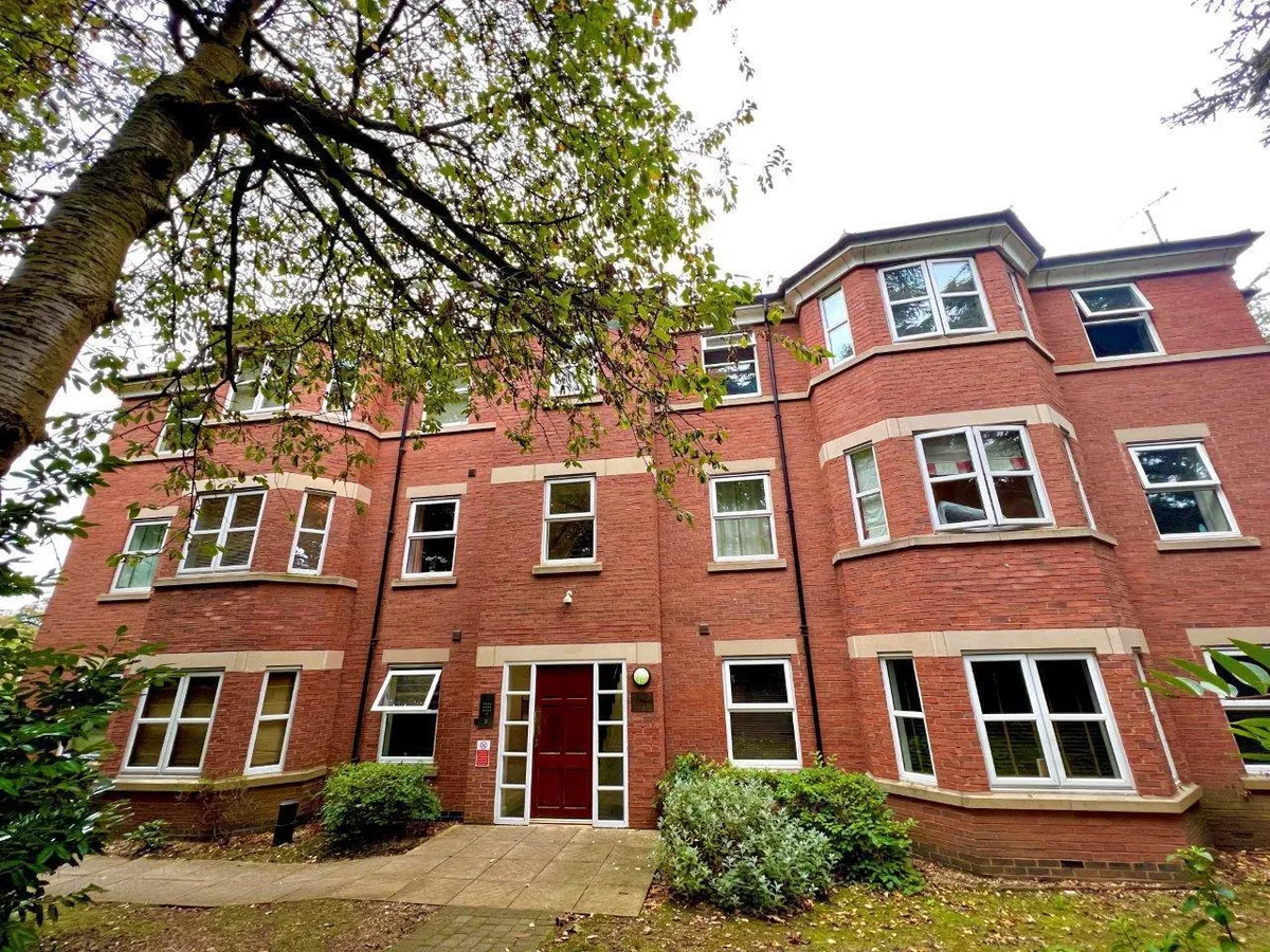 ROMAN PLACE, OLIVER CLOSE, SYSTON, LEICESTER