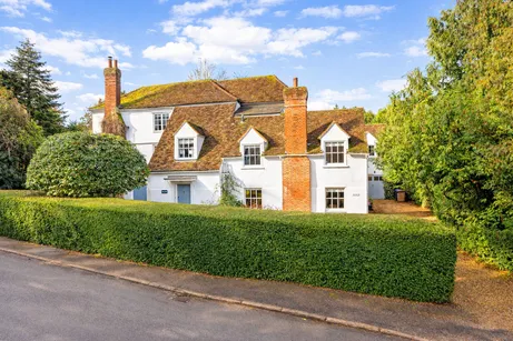 Hertingfordbury Road, Hertford, SG14