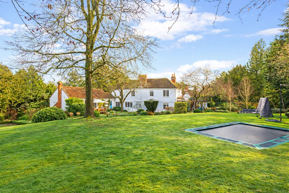 Hertingfordbury Road, Hertford, SG14