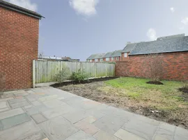 Astbury Drive, Barnton, Northwich thumb 2