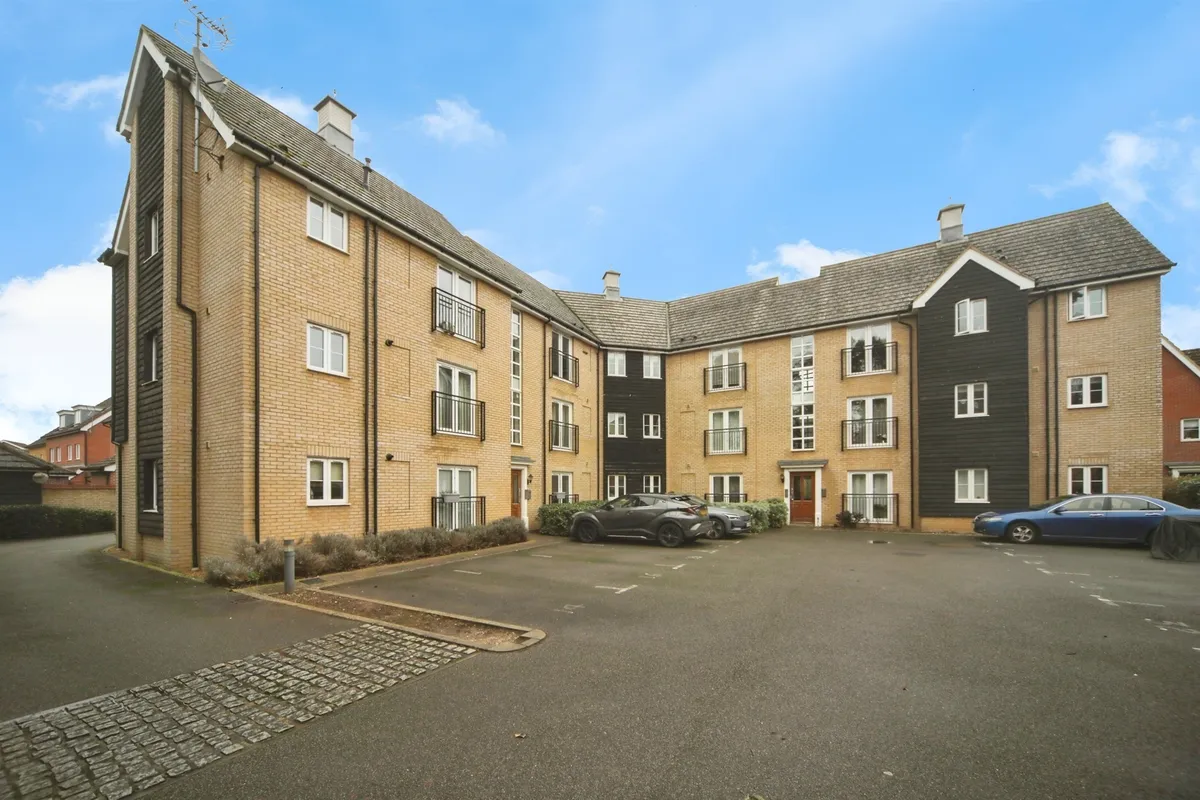 Thyme Close