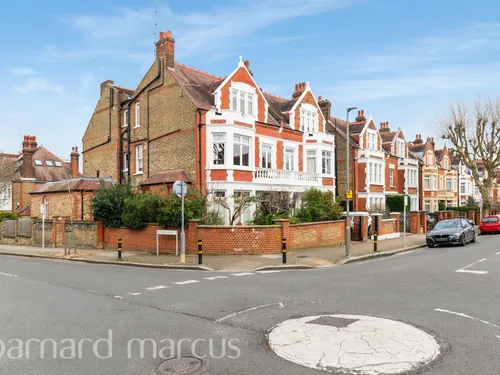 Hazlewell Road, Putneyphoto