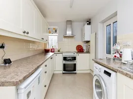 Mount Crescent, WAKEFIELD thumb 3