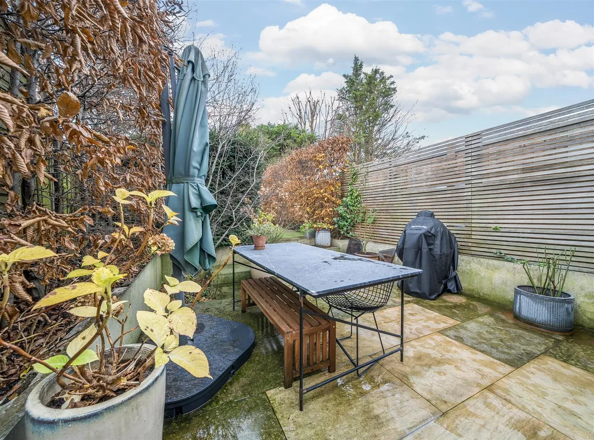 Keslake Road, London, NW6