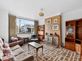 Raeburn Avenue, Surbiton thumb 2