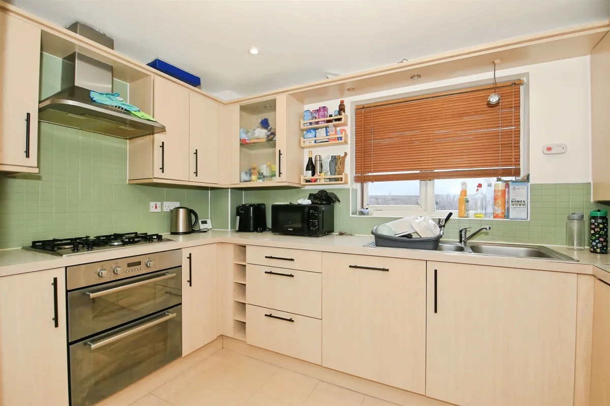 Eagle Way, Hampton Centre, Peterborough
