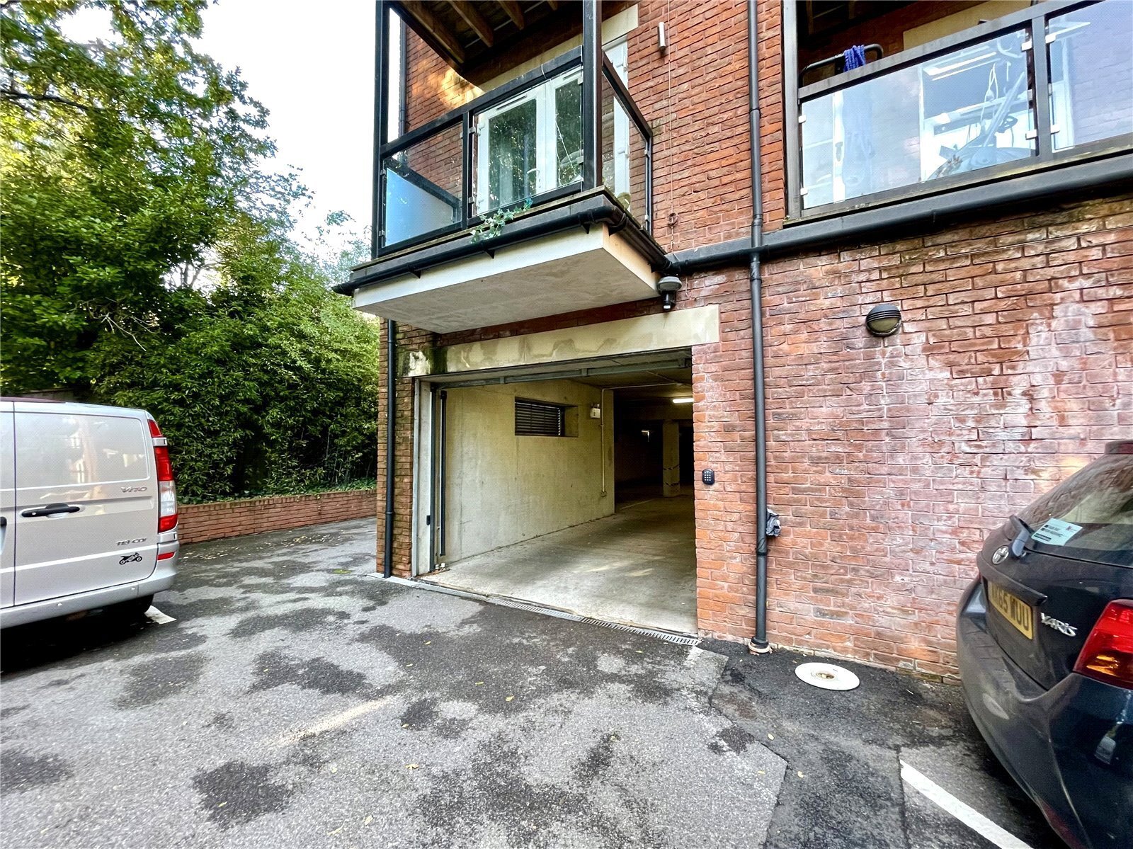 Branksome Wood Road, Bournemouth, Dorset, BH2 Image 16