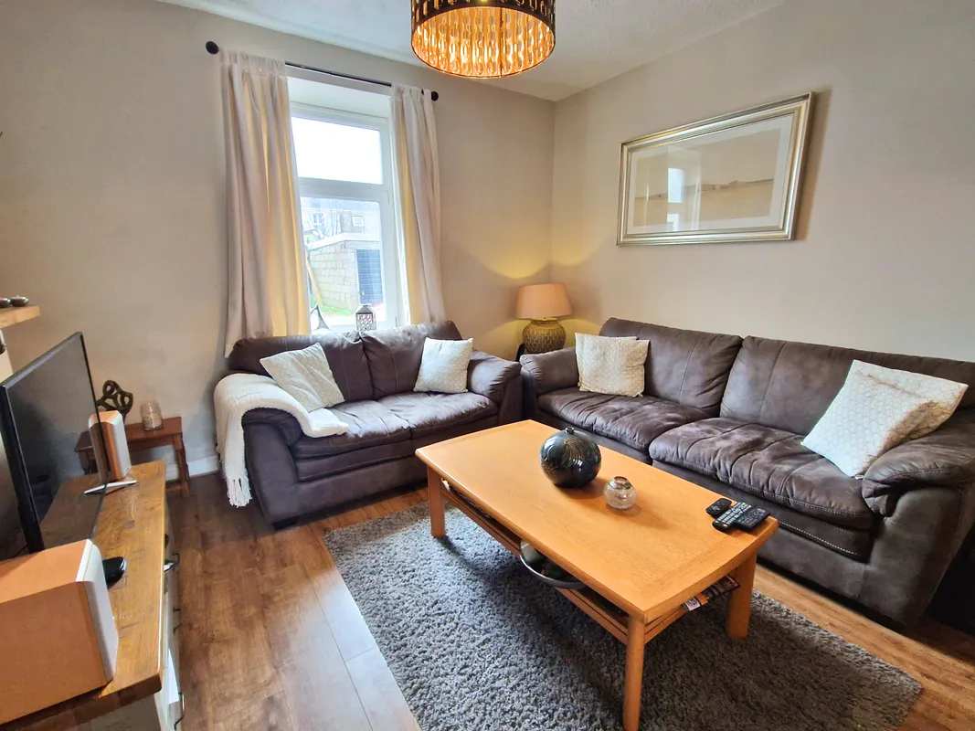 VINTIN TERRACE, PORTHCAWL, CF36 5LS