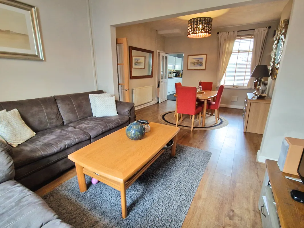 VINTIN TERRACE, PORTHCAWL, CF36 5LS