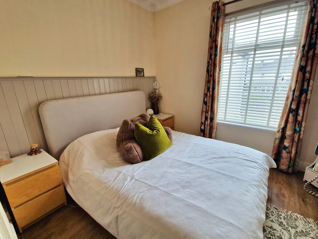 VINTIN TERRACE, PORTHCAWL, CF36 5LS
