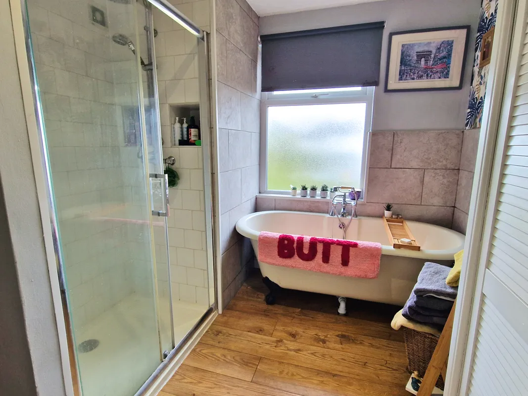 VINTIN TERRACE, PORTHCAWL, CF36 5LS