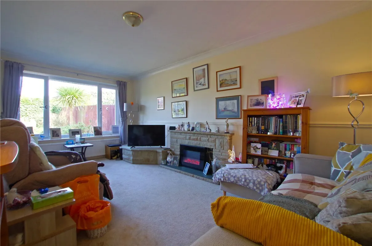 Watkinson Close, Preston, East Yorkshire, HU12