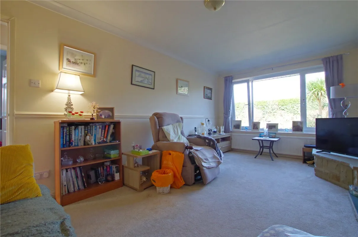 Watkinson Close, Preston, East Yorkshire, HU12