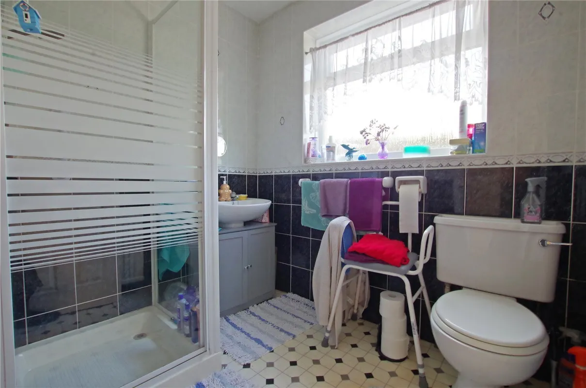Watkinson Close, Preston, East Yorkshire, HU12