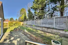 King James Way, Royston