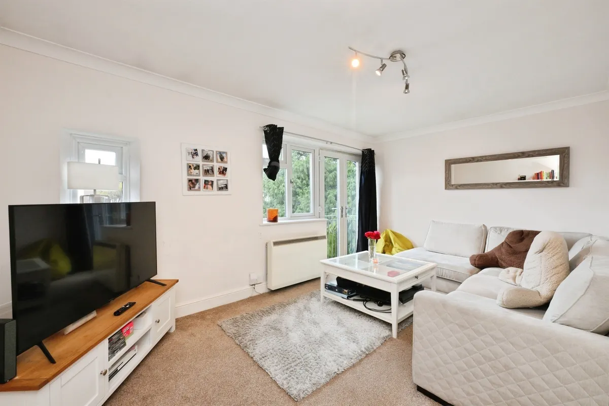 Westall Close, HERTFORD