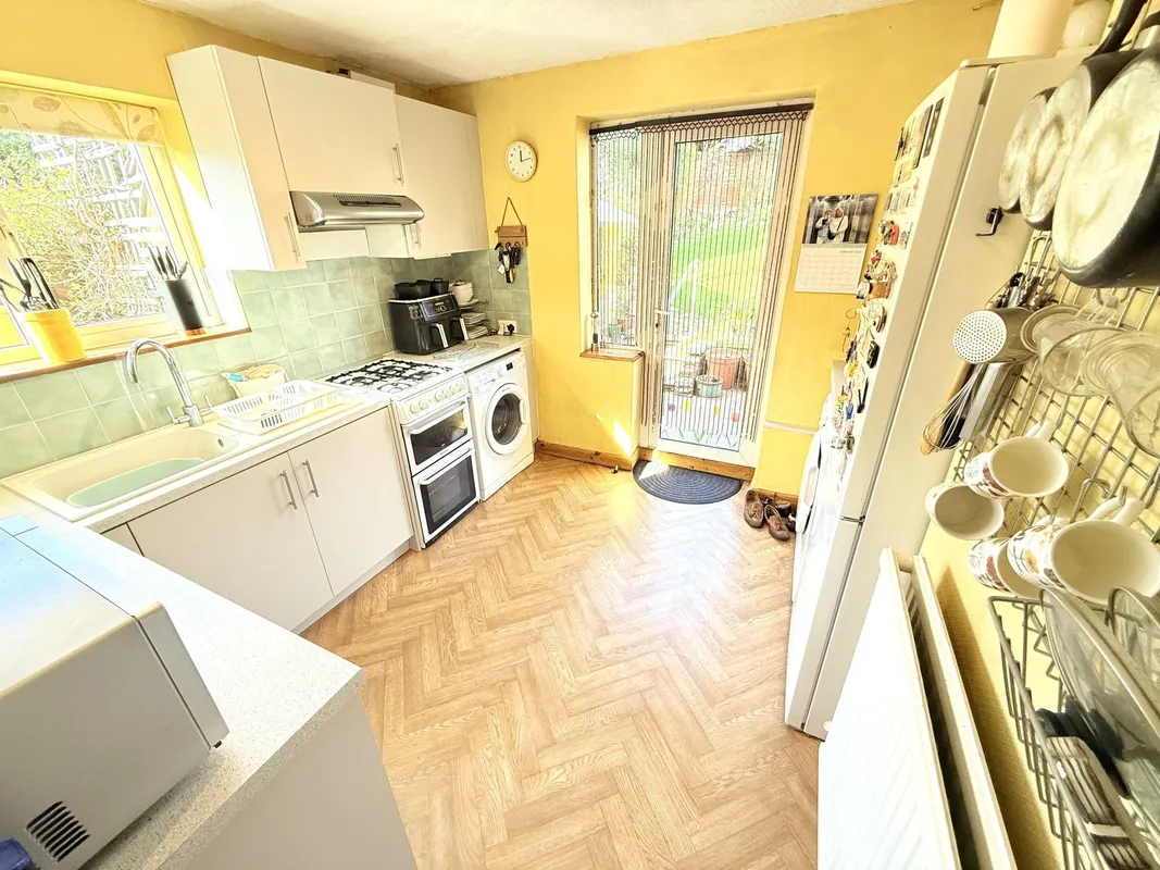 Vernon Crescent, Barnet, EN4