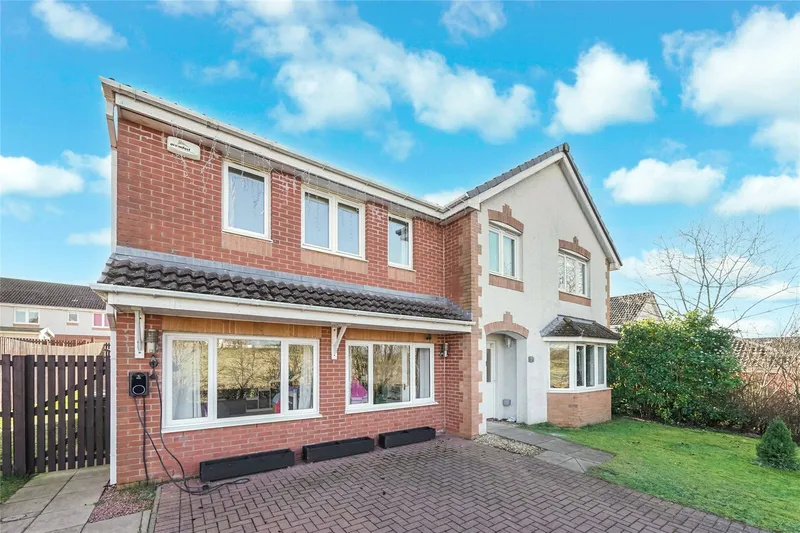 Blackhill Drive, Summerston, Glasgow, G23