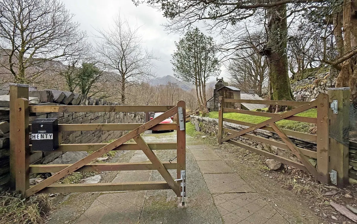 Dinorwig, Caernarfon, Gwynedd, LL55