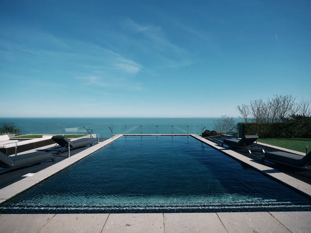 Carteret House
