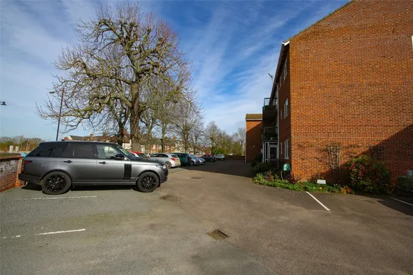 Fairlawns, Newmarket,, CB8 photo 12