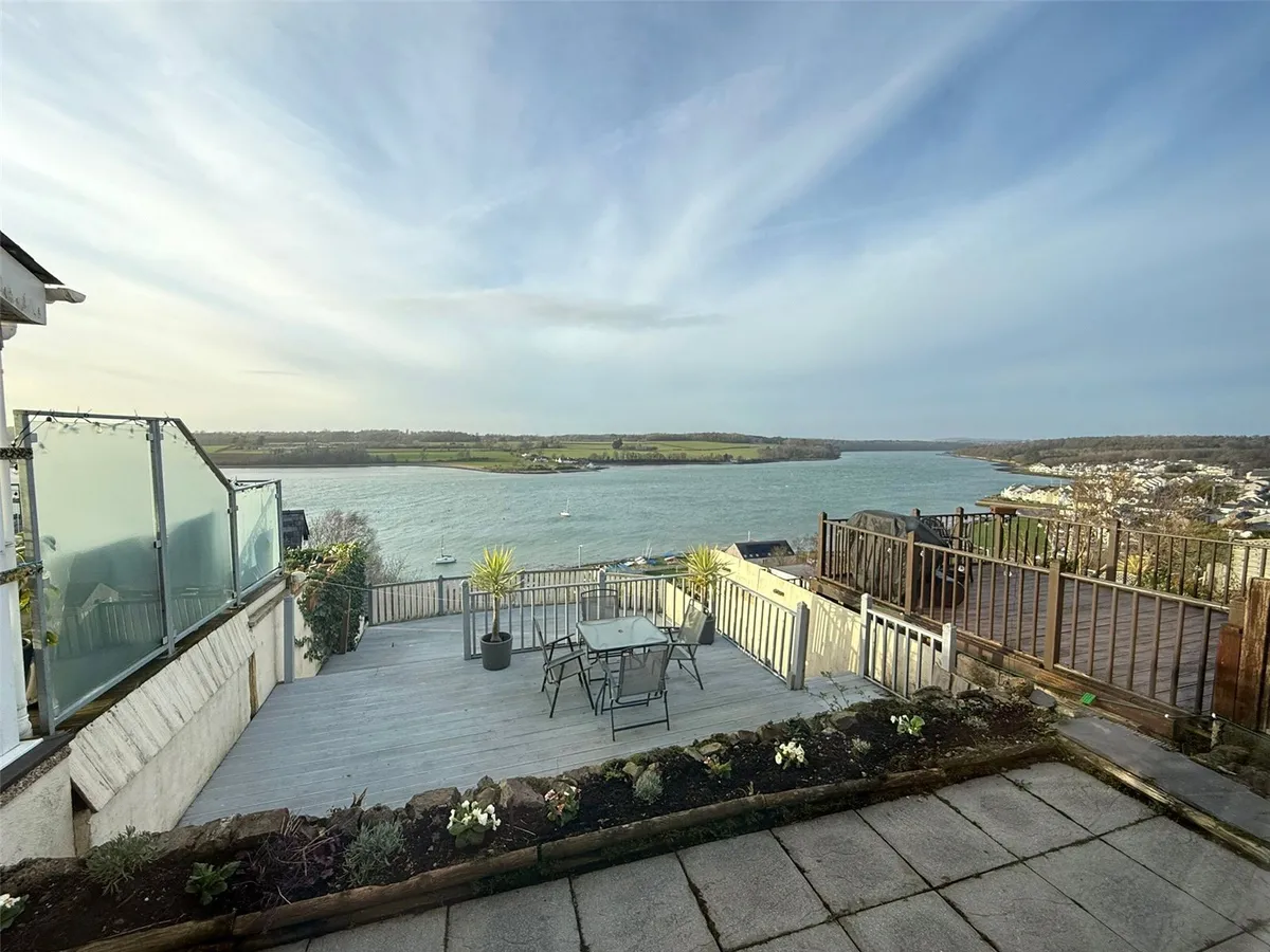 Bush Road, Y Felinheli, Gwynedd, LL56