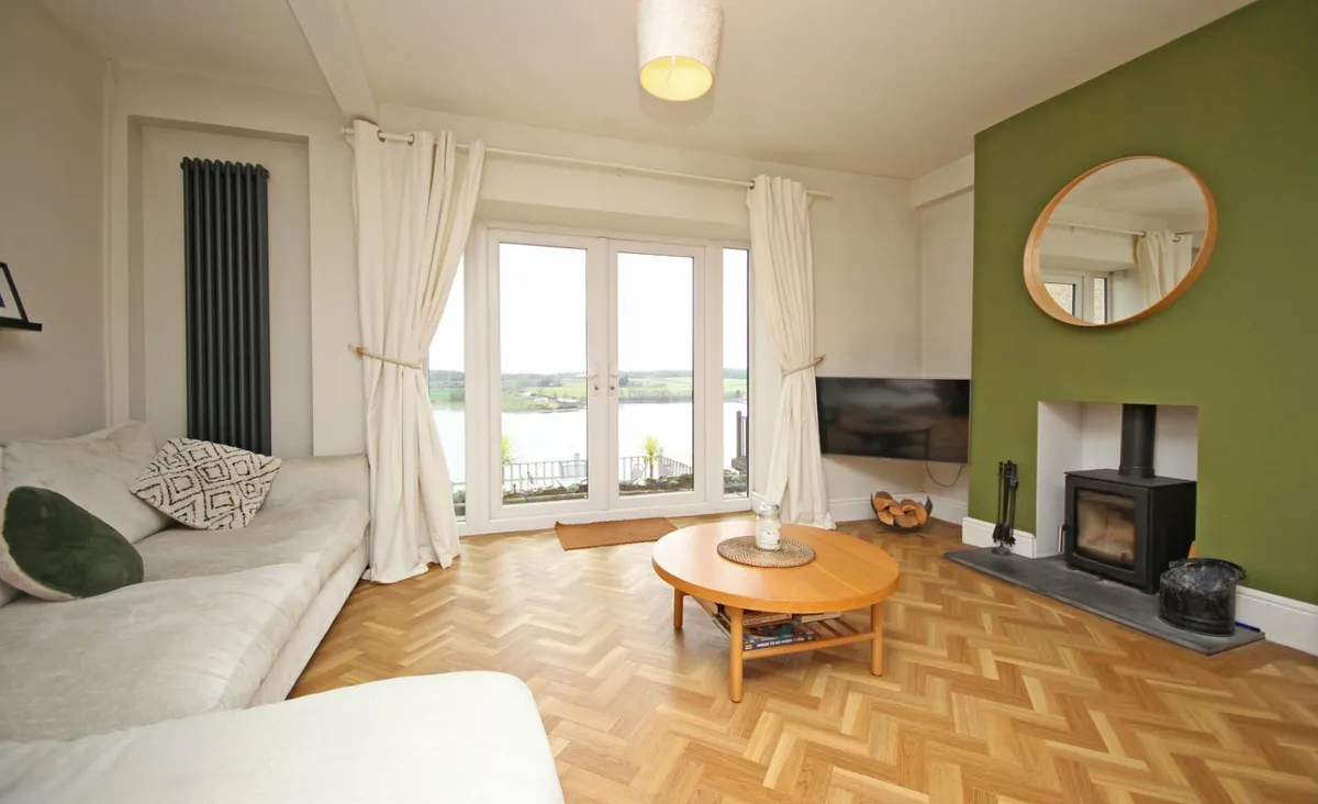 Bush Road, Y Felinheli, Gwynedd, LL56