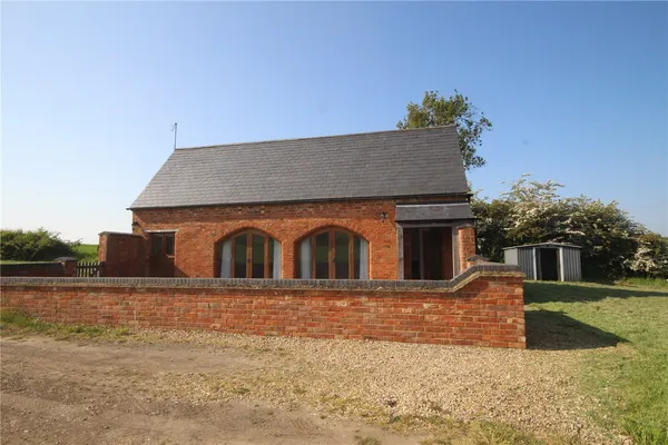 Preston Capes Road, Newnham, NN11 photo 1