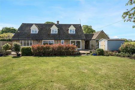 Buckland, Broadway, WR12